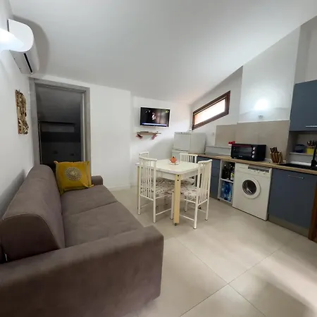 Apartment La Casina Di Sara Cavo